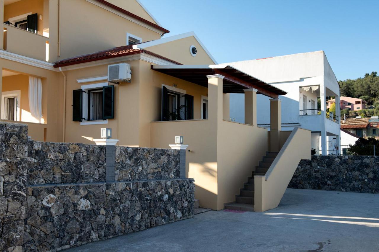 Casa Dell Amore Petrití 外观 照片